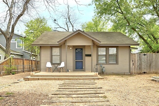Primary Photo - 5313 Martin Ave
