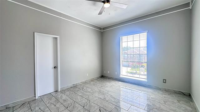 Building Photo - 708 Meadowcreek Ct