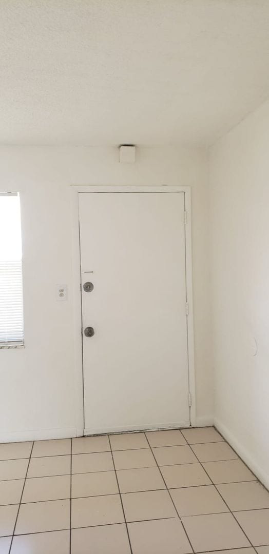 Building Photo - One-bedroom for rent in Pompano Beach