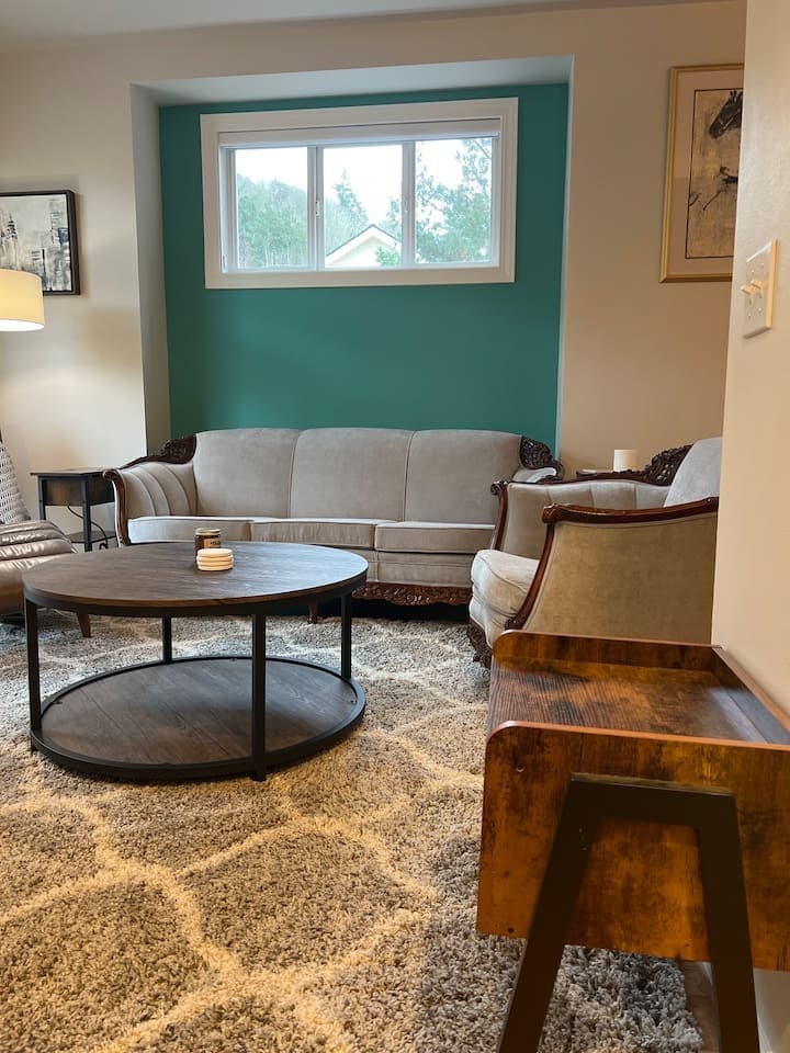 Living room - 4135 Chilberg Ave SW