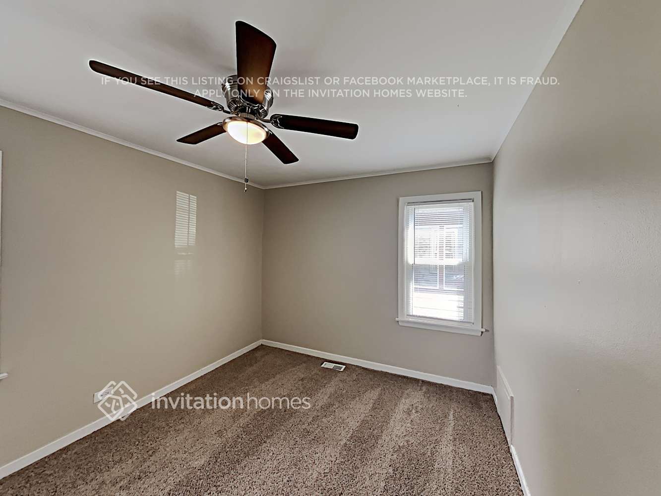 Building Photo - 9243 S 49th Ct