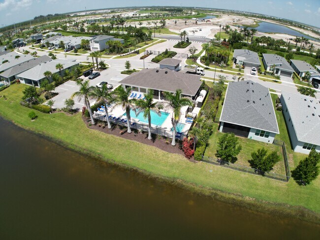 Building Photo - 10696 SW Estella Ln