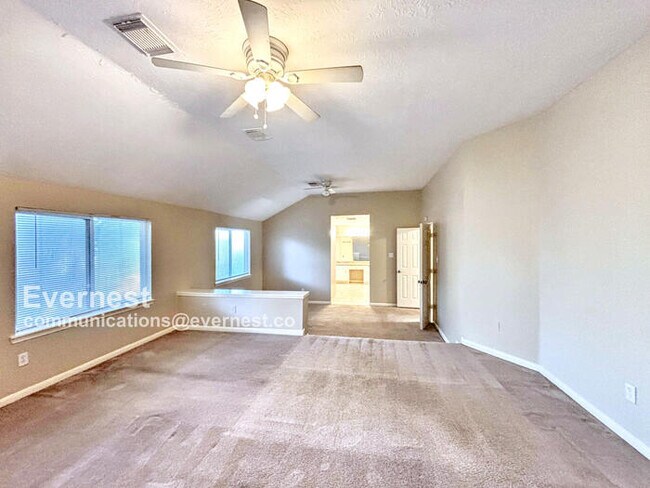 Building Photo - 8019 Carmel Cir
