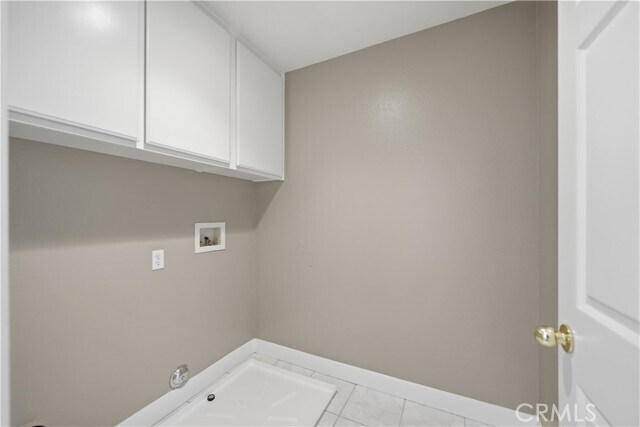 Building Photo - 27394 Snowfield St