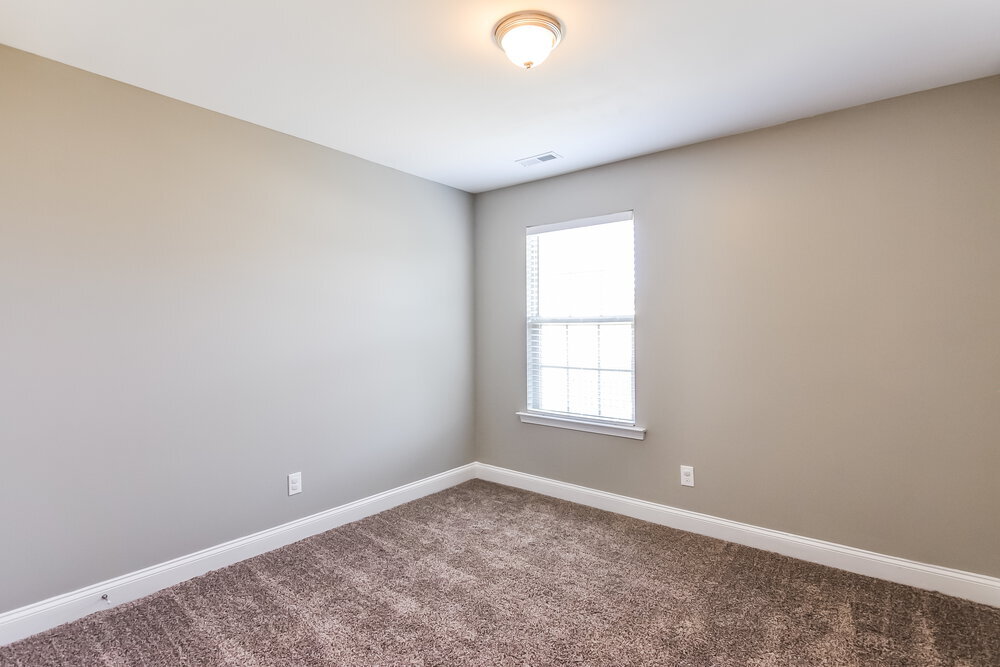 Building Photo - 168 Outwater Ridge Dr