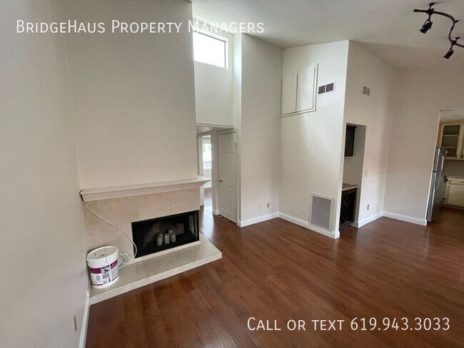 Building Photo - 3988 Iowa St