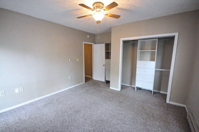 Building Photo - 61 McMillen Ave