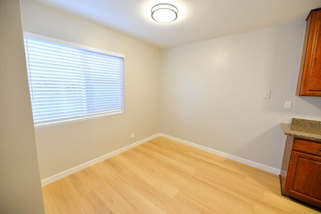 Building Photo - 34031 Street of the Amber Lantern