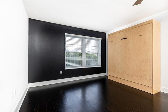 Building Photo - 199 14th St NE