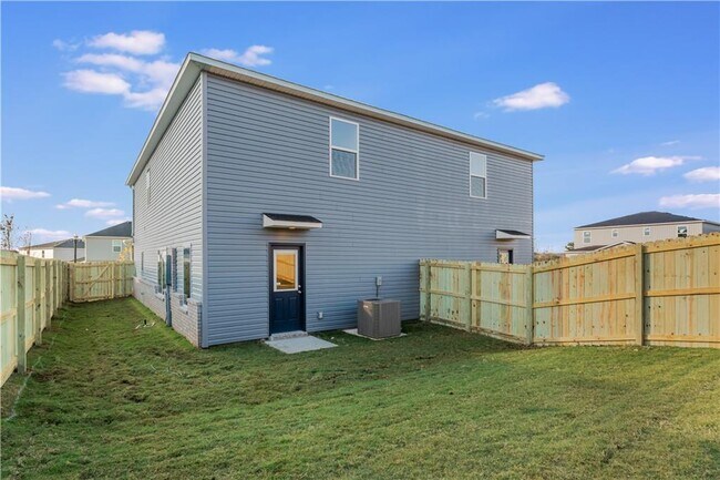 Building Photo - 6812 Memphis