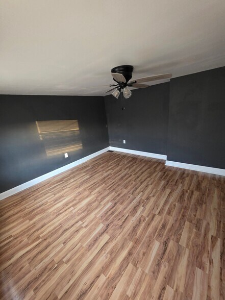 Building Photo - 4317 Elizabeth St