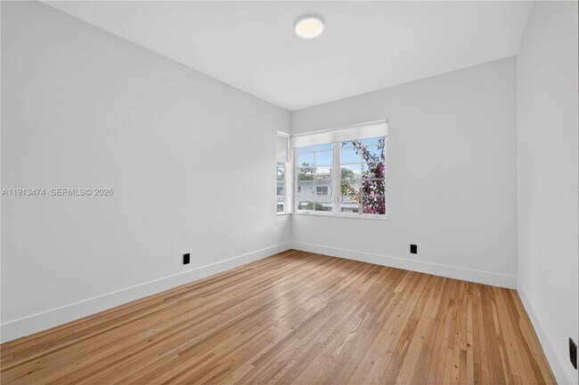 Building Photo - 1601 Jefferson Ave
