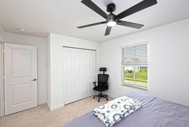 Building Photo - 12686 NW Copper Creek Dr