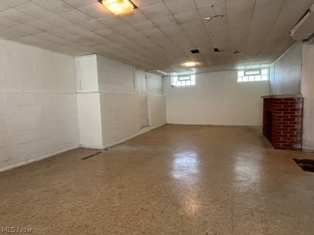 Building Photo - 847 Lloyd Rd