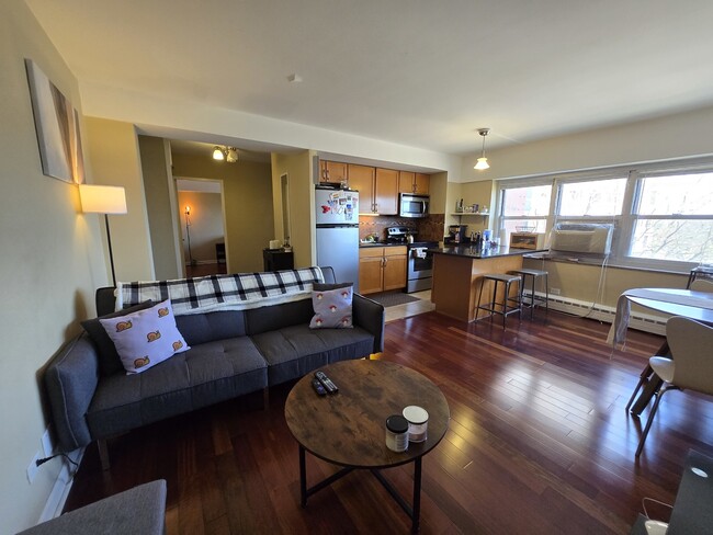 Building Photo - 4980 N Marine Dr