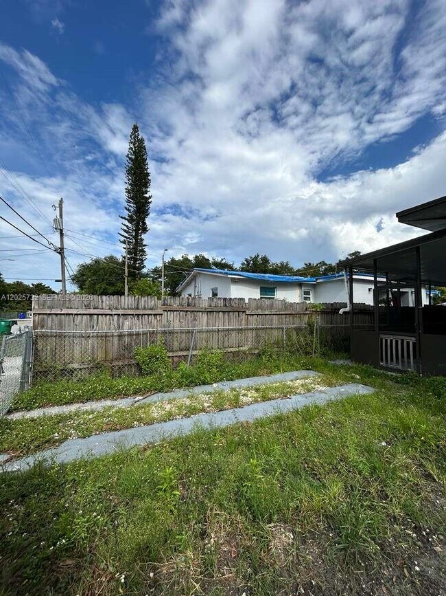 Building Photo - 110 NW 58th St
