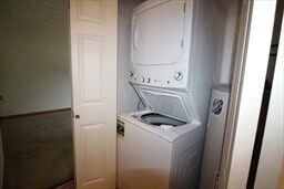 Building Photo - 132 Tyngsboro Rd