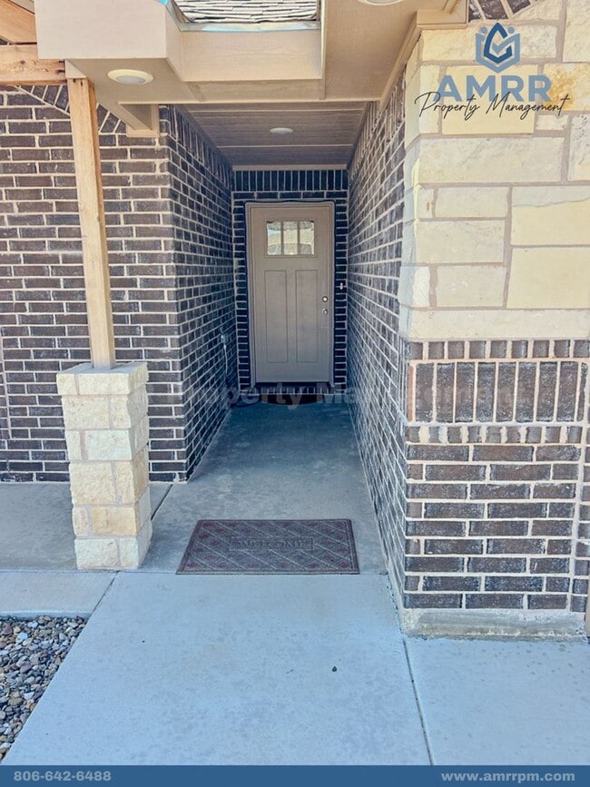 Building Photo - Charming 3-Bedroom House – Your Dream Home...