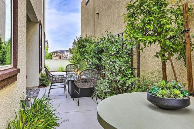 Building Photo - 3 bedroom in Roseville CA 95747