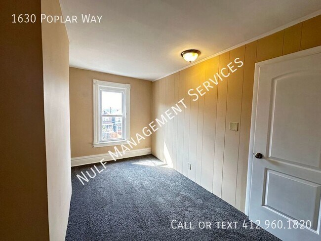 Building Photo - 1630 Poplar Ave