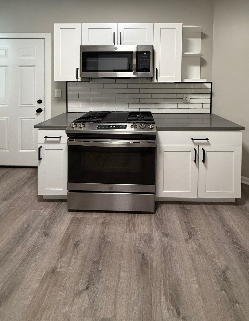 Building Photo - 2525 N Orchard St