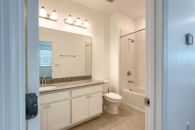 Building Photo - 15589 Willow Arbor Cir