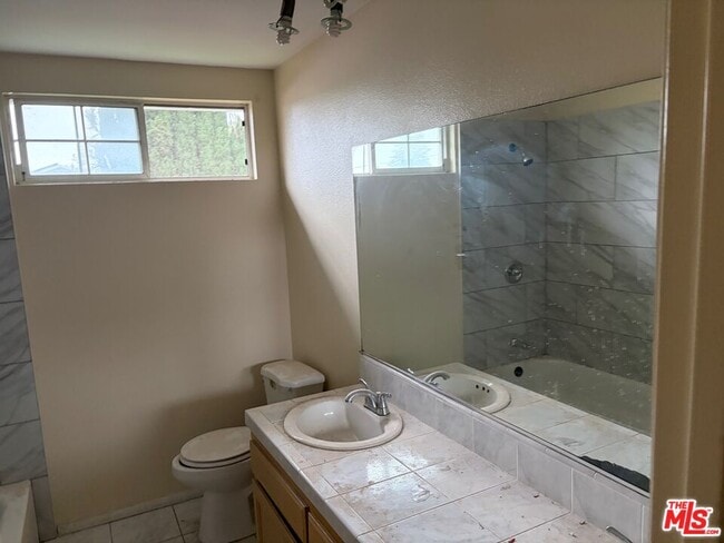 Building Photo - 20477 Mayall St