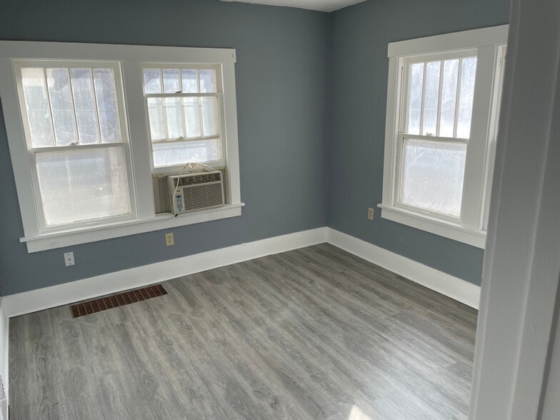 Building Photo - 510 N Olive St