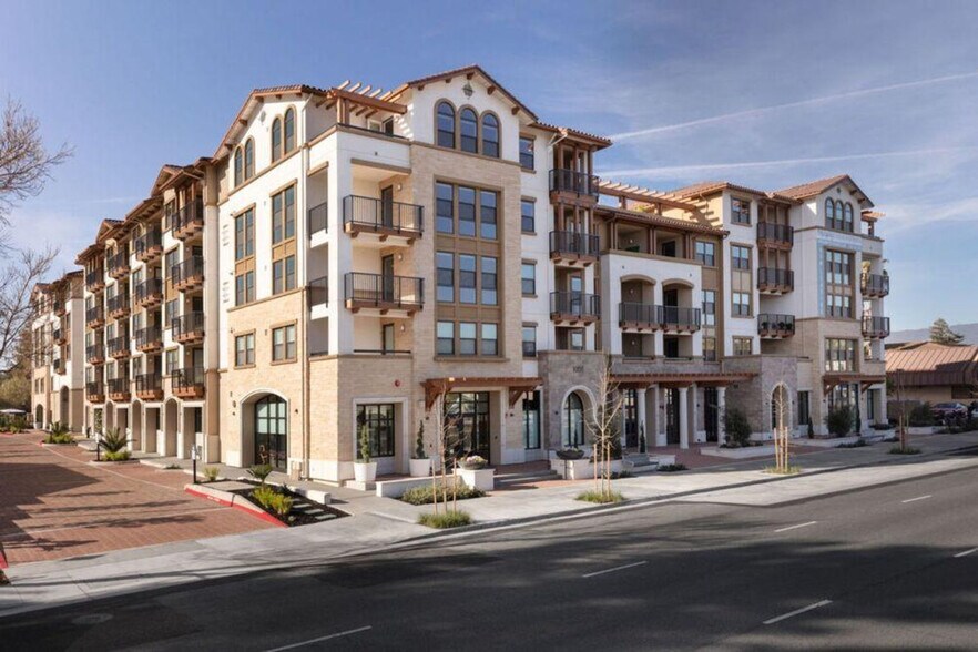 Building Photo - 1008 E El Camino Real