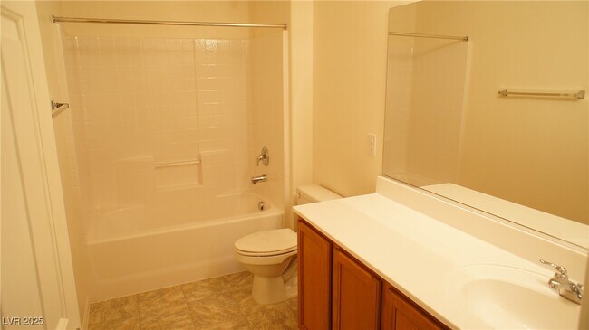 Building Photo - 10720 Elfstrom Ave