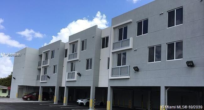 Primary Photo - 3138 NW 22nd Ave