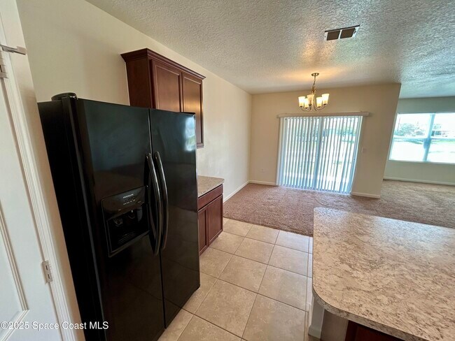 Building Photo - 134 Lure Ct SW