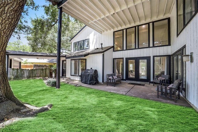 Building Photo - 18107 Partridge Green Ct