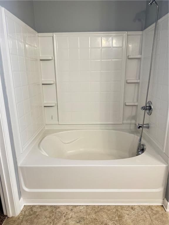 Building Photo - 183 Spring Way Square