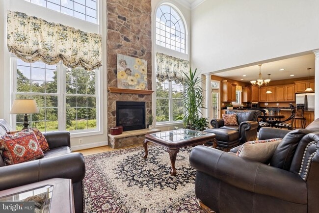 Building Photo - 26368 Strathaven Ct