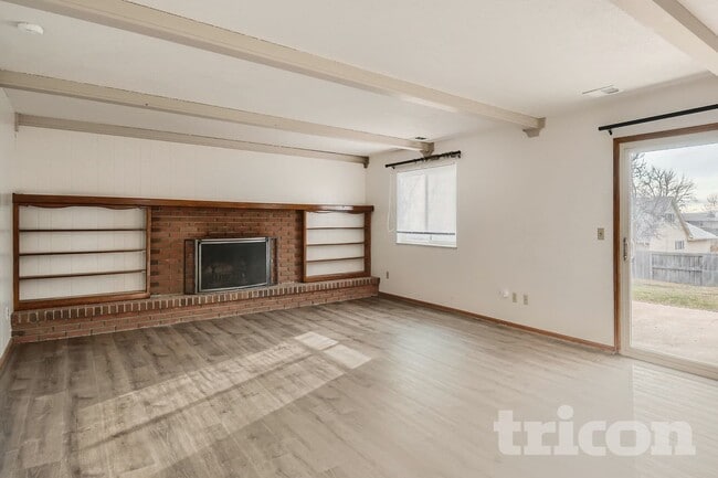 Building Photo - 6552 W Morraine Pl