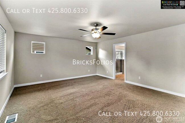 Building Photo - 16217 8th Ave E