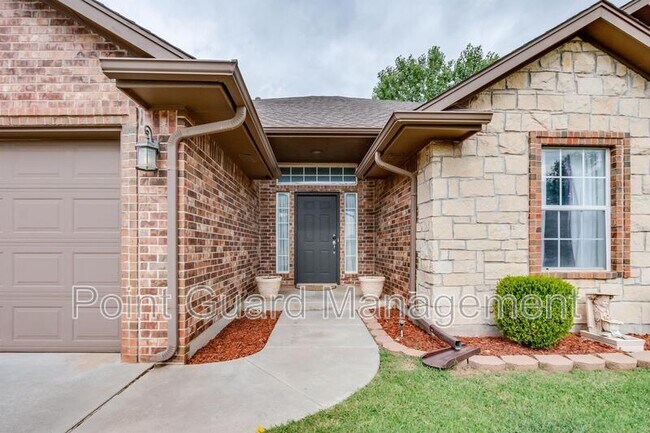 Building Photo - 10517 Queensbury Dr