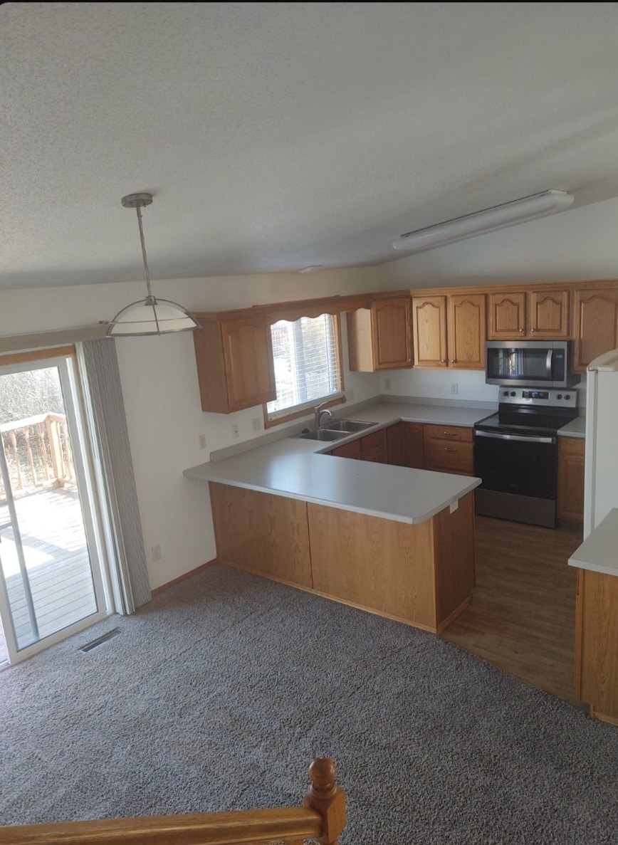 Building Photo - 3029 Stonewall Dr