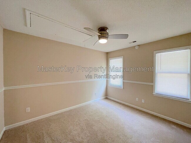 Building Photo - 6320 Dry Fork Ln