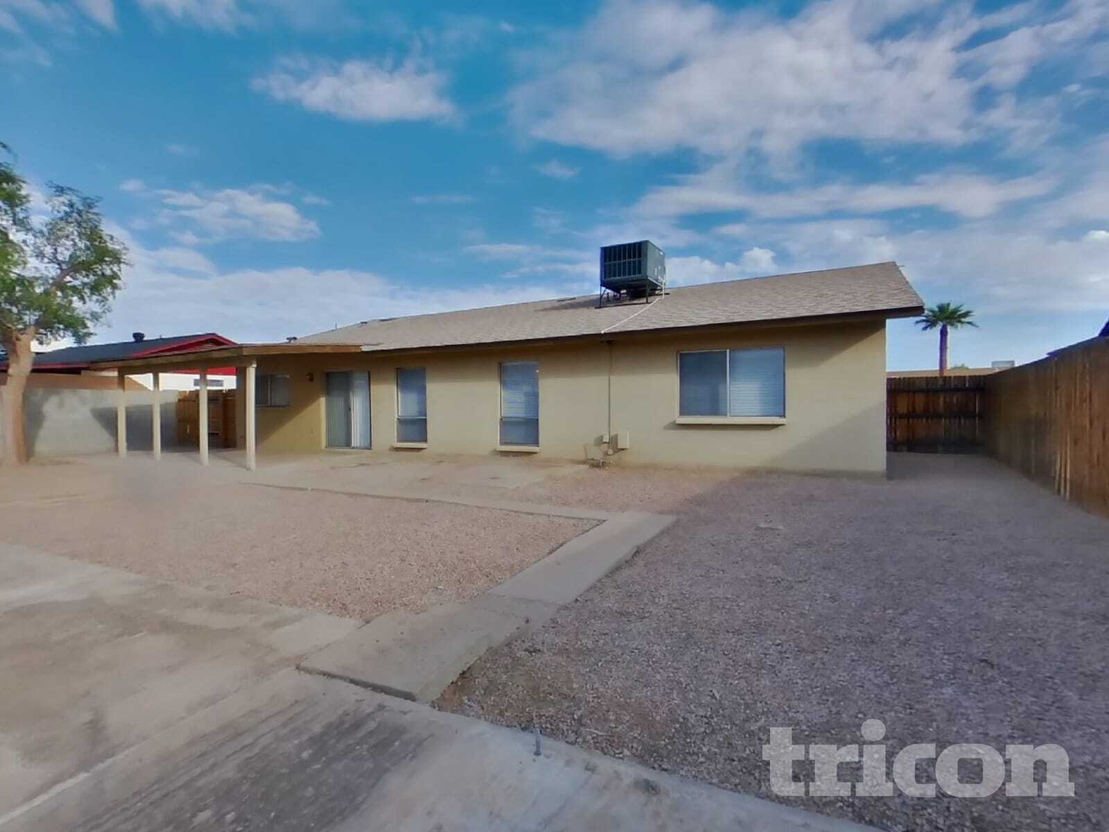 Building Photo - 955 W Santa Cruz Dr