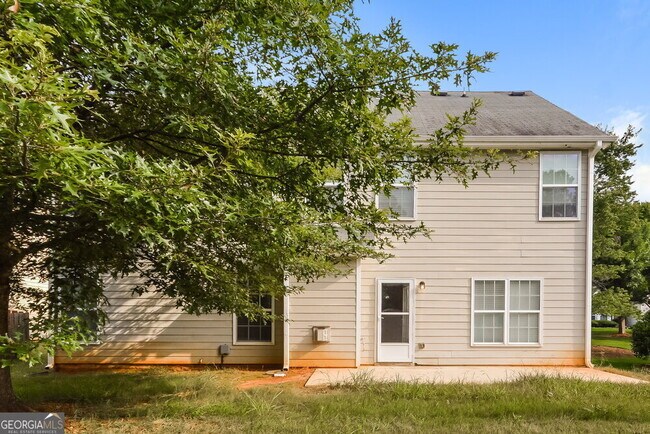 Building Photo - 140 Lantana Dr