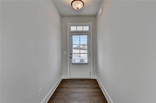 Building Photo - 1241 Waldon Xing