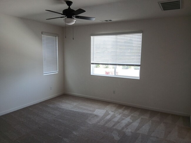 Building Photo - 1284 Warmth Ct