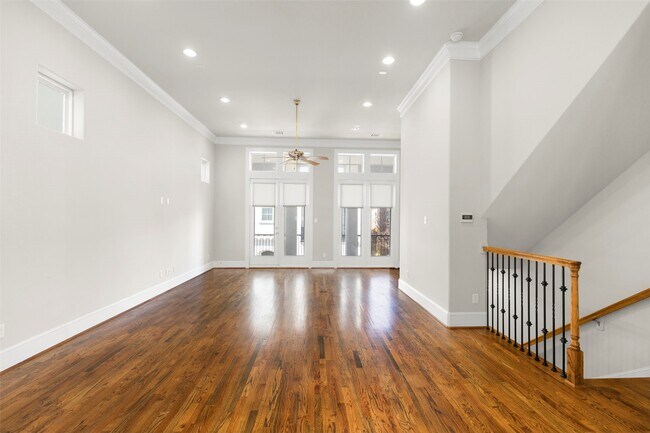 Building Photo - 2123 McIlhenny St