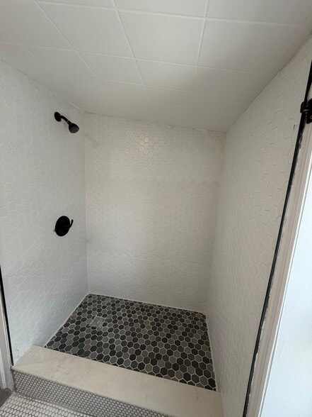 Building Photo - 1425 Franklin St