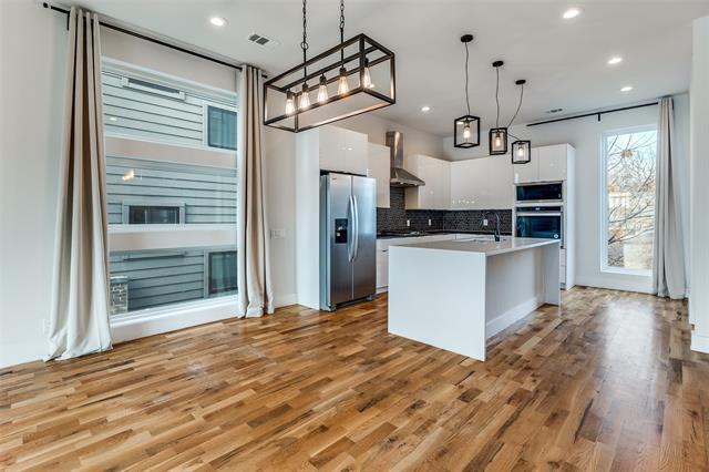 Building Photo - 4117 Munger Ave