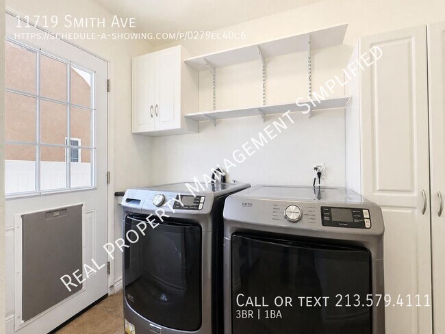 Building Photo - 11719 Smith Ave