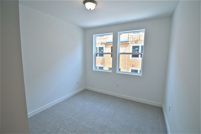 Building Photo - 8373 Iris Lumi Ln