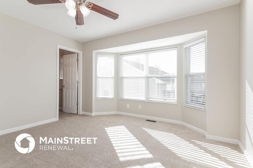 Building Photo - 3064 Laurel Village Cir